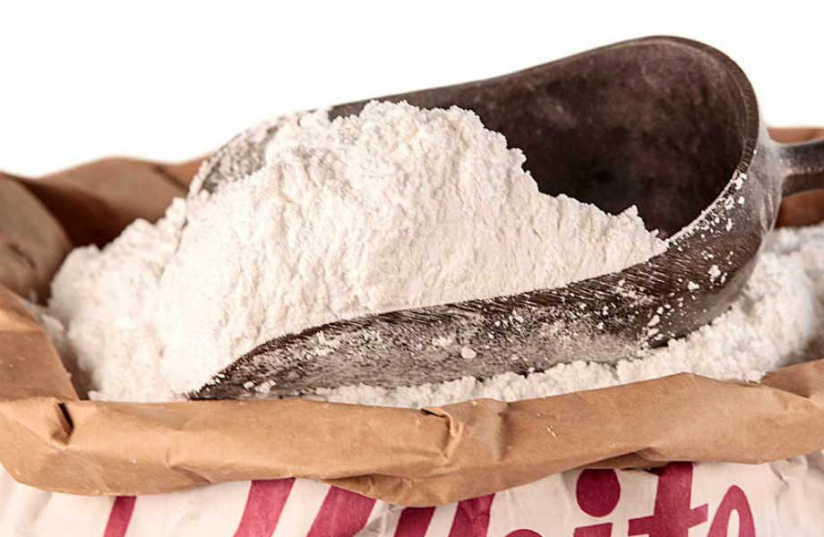 Γλυκός θάνατος: ο συνδυασμός της άχνης ζάχαρης με την μαγειρική σόδα αποτελούν φονικό όπλο κατά των κατσαρίδων.