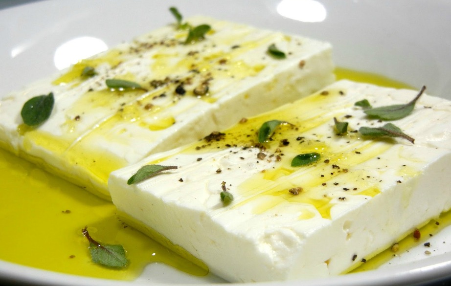 Η ελληνική φέτα δε συγκρίνεται με κανένα άλλο παρόμοιο τυρί παγκοσμίως.