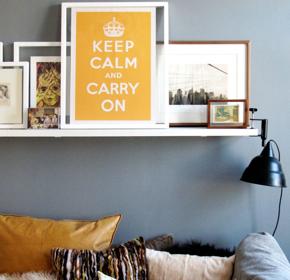 Σταματήστε να διακοσμείτε με πίνακες, μαξιλάρια και διακοσμητικά που έχουν πάνω τους το γνωστό logo 'Keep calm and...'.