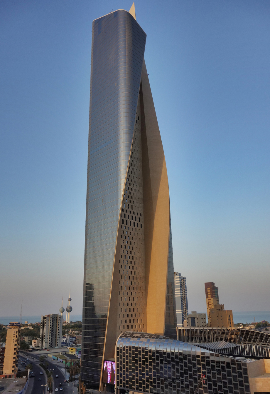 Al Hamra Tower, Kuwait City-Kuwait.