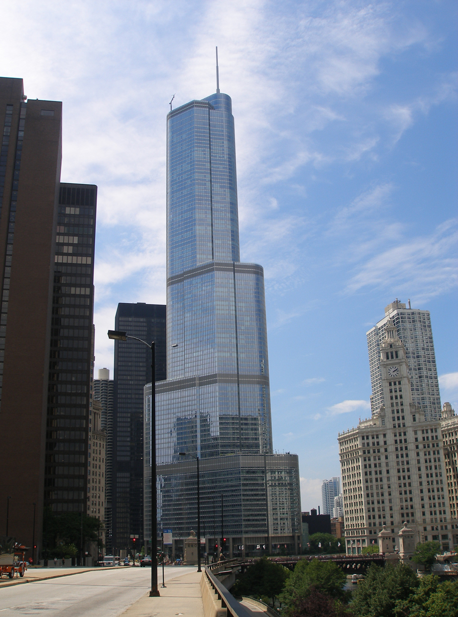 Trump International Hotel and Tower, Chicago- USA, ύψος  423-98 όροφοι, 2009.