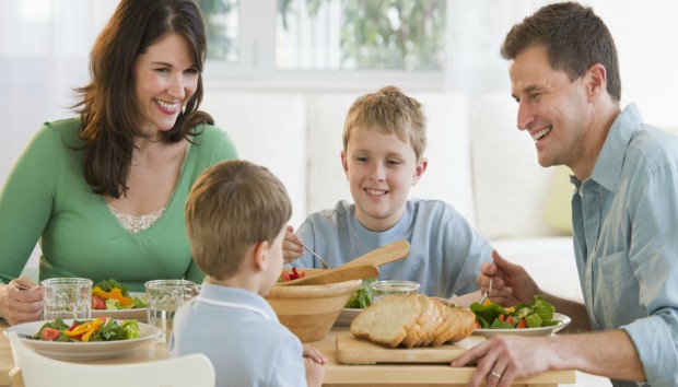 Κάνετε δίαιτα; 8 Τρόποι για να Βάλετε την Οικογένειά σας στο... Παιχνίδι