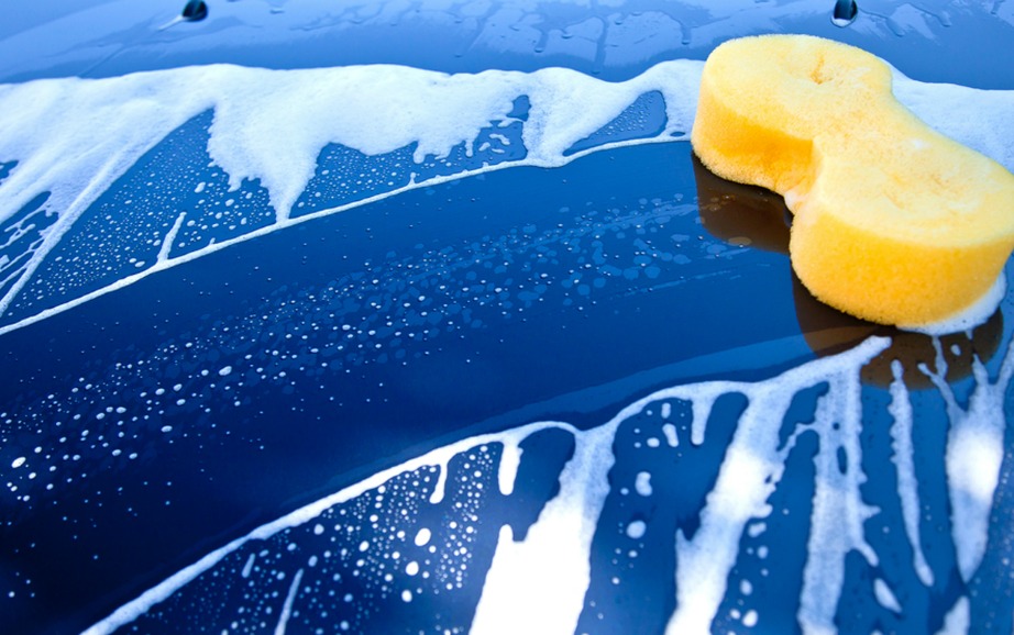 Μην χρησιμοποιείτε σαπούνι πιάτων στο καθάρισμα του αυτοκινήτου αν αγαπάτε το χρώμα του.