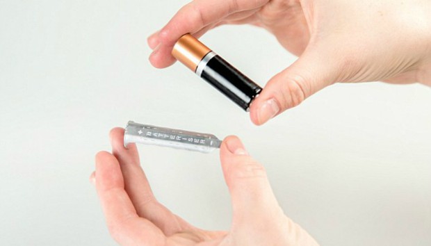 Το πιο Μικρό και Φτηνό Gadget που θα Αυξήσει τη Ζωή της Μπαταρίας σας Κατά 80%