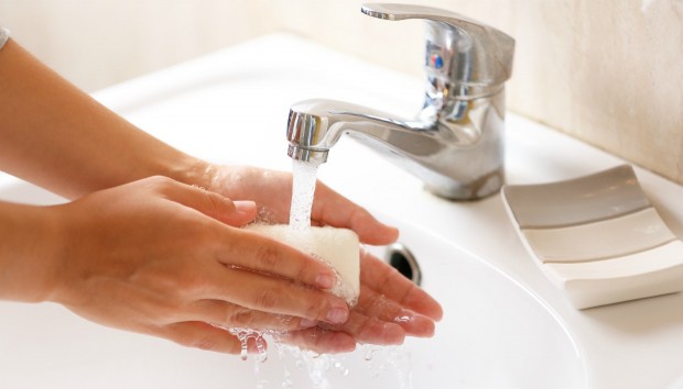 DIY: Φτιάξτε το πιο Μυρωδάτο Σαπούνι Χεριών από ένα Μυστικό Συστατικό