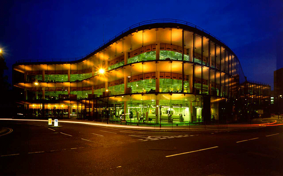 Willis Faber & Dumas Headquarters, 1971 – 1975, Ίπσουιτς, Ηνωμένο Βασίλειο. 