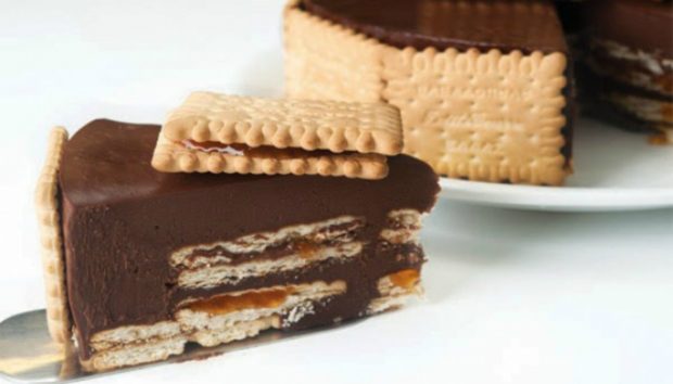 Μαμαδίστικο Γλυκό Ψυγείου με Μπισκότα και Σοκολάτα