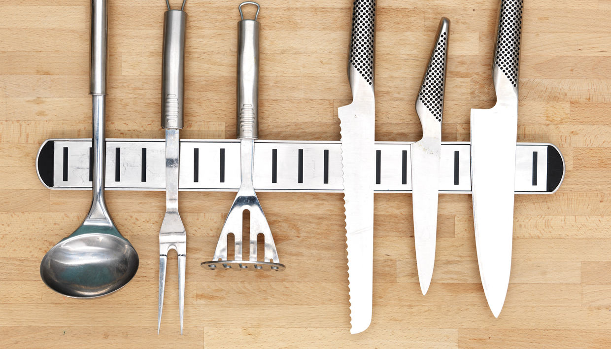 Από τα Μαχαίρια στα Ποτήρια: Οδηγίες για Έξυπνη Αποθήκευση στην Κουζίνα – …