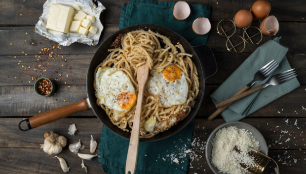 Μακαρονάδα με Σκόρδο & Τηγανητά Αυγά, Σκέτος Πειρασμός