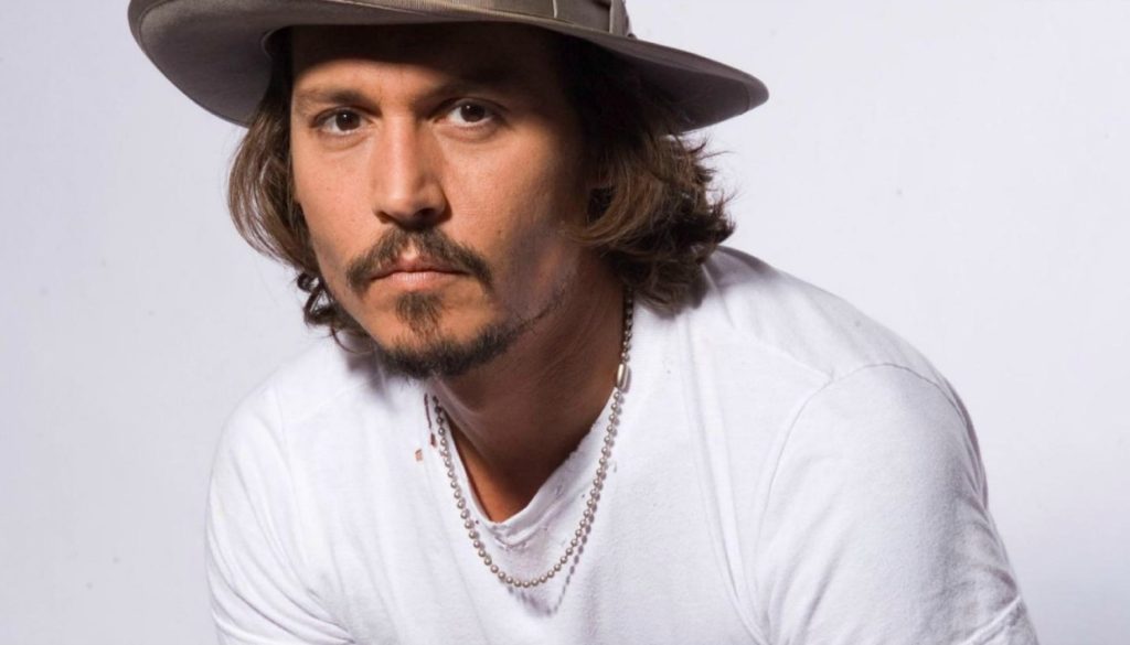 Johnny Depp: To Εκκεντρικό Διαμέρισμα του Ηθοποιού στο Λος ...