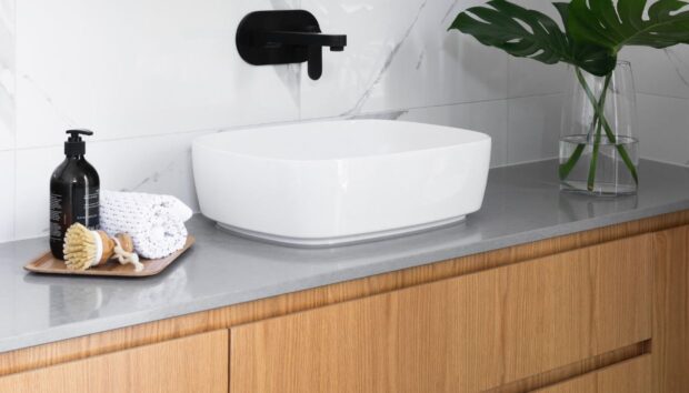 Μεταμορφώστε το Μπάνιο σας σε Mini Spa με 5 Μικρές Αλλαγές
