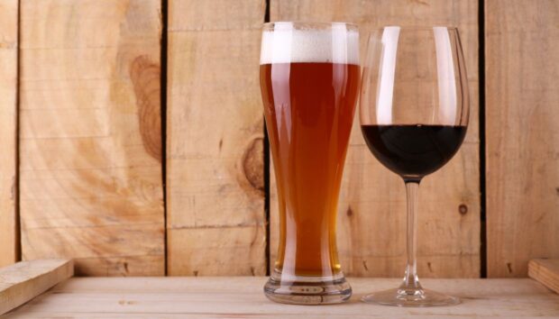 Η Μπύρα και το Κρασί Προστατεύουν από την Άνοια - Δείτε Πώς