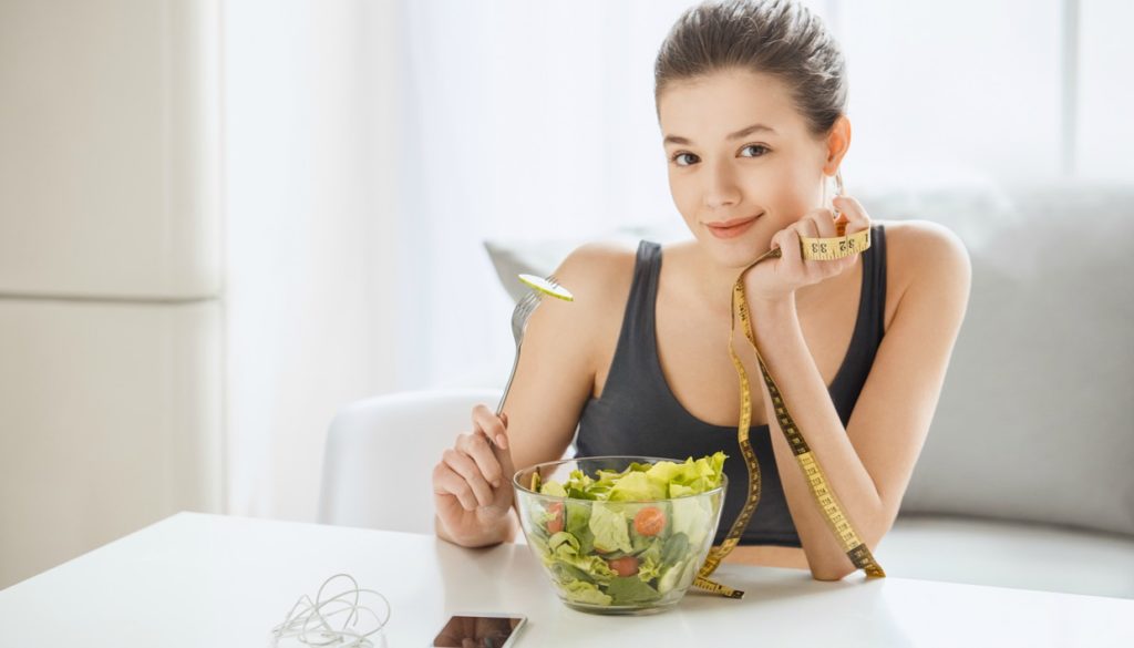 Συνήθειες που βοηθούν να χάσετε βάρος χωρίς να πεινάτε