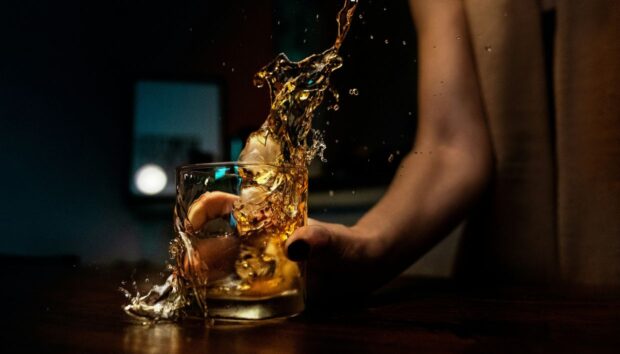 Αλκοόλ: Ο Τρόπος Κατανάλωσης που Βλάπτει το Συκώτι