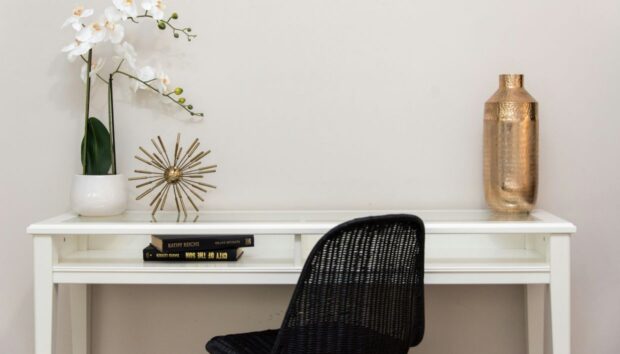 5 Ιδέες για να Δημιουργήσετε Ένα «Κρυφό» Home Office στο Σπίτι
